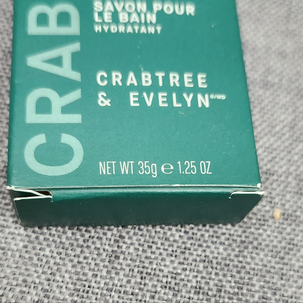 Crabtree and Evelyn La Source & Other Travel Soap and Shower Cap Lot. - Picture 4 of 7